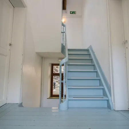 Maison De La Vallee